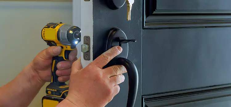 Locksmith Emergency Service Pinecrest