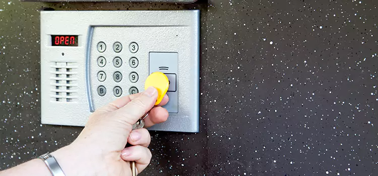 Electronic Door Lock Installation Pinecrest