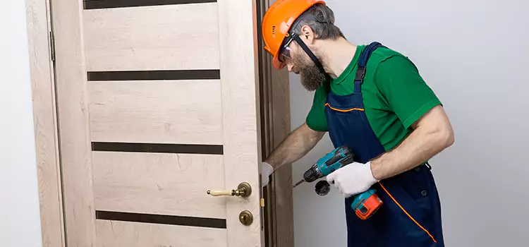 Replace Internal Door Handle with Lock Pinecrest